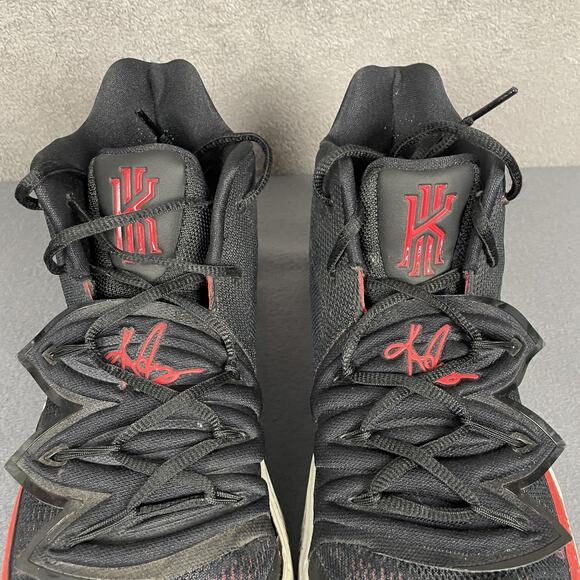 Nike Kyrie 5 Shoes Mens Size 13 Black Red Basketball Sneakers Zoom AO2918-600 - Picture 6 of 16